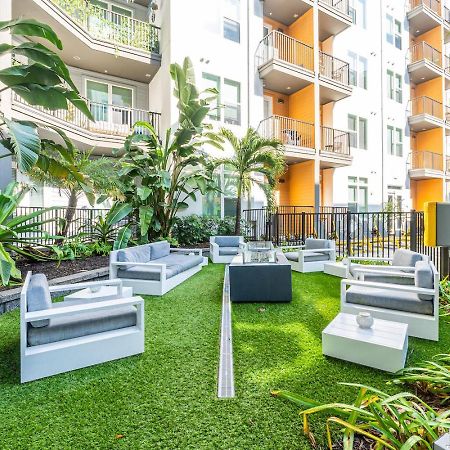 Apartmán Tropical Field 1 Bed In Downtown With Free Parking St. Petersburg Exteriér fotografie