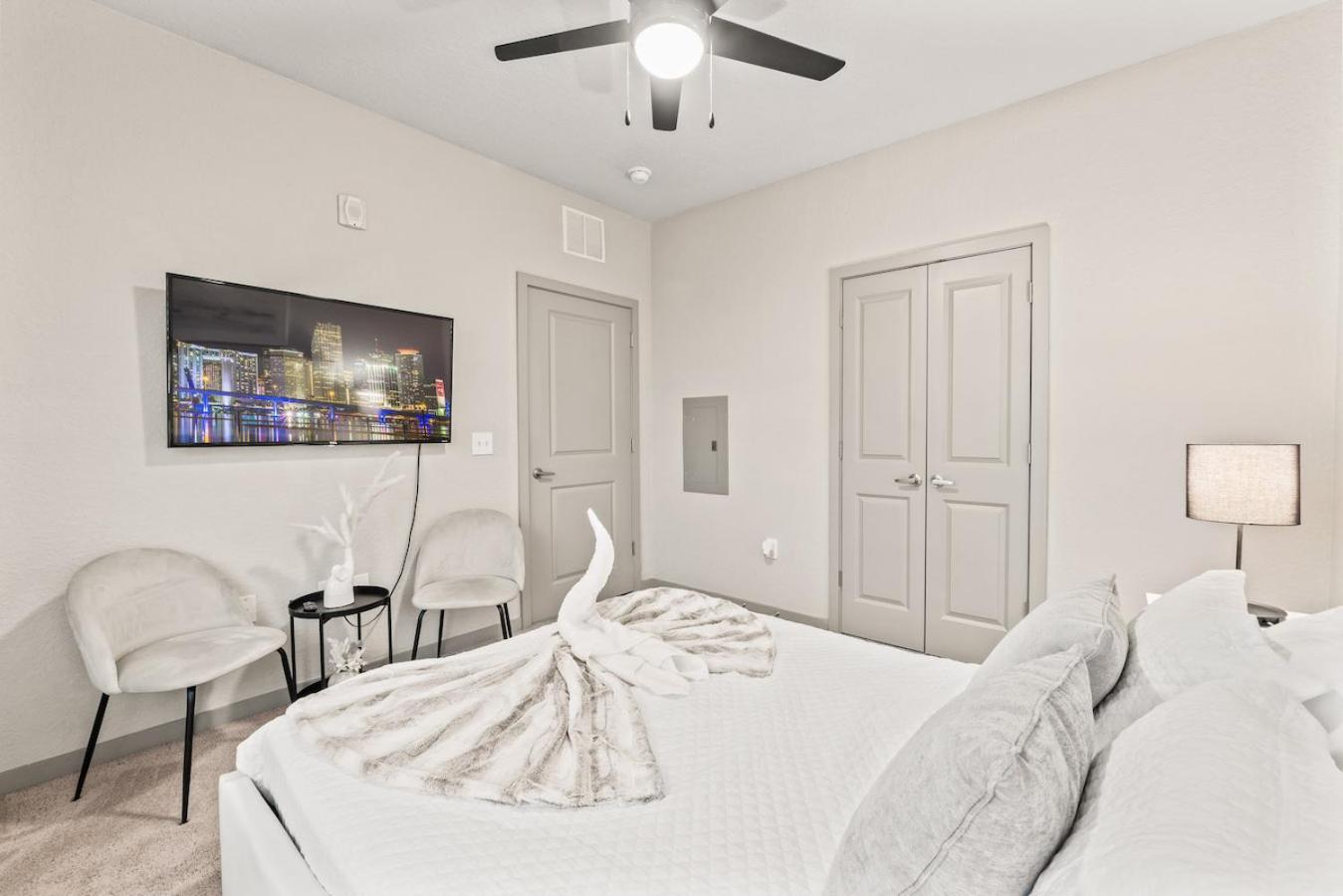 Apartmán Tropical Field 1 Bed In Downtown With Free Parking St. Petersburg Exteriér fotografie