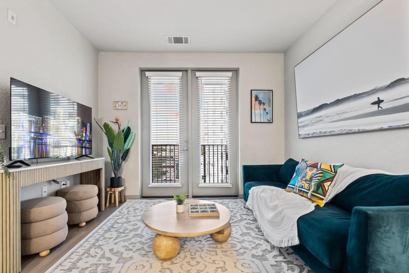 Apartmán Tropical Field 1 Bed In Downtown With Free Parking St. Petersburg Exteriér fotografie