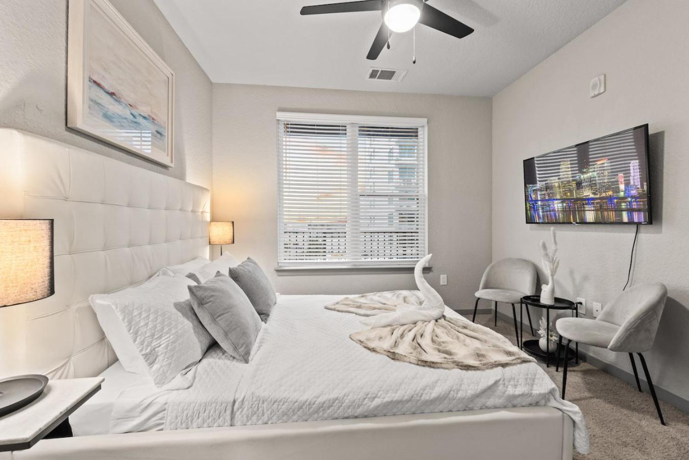 Apartmán Tropical Field 1 Bed In Downtown With Free Parking St. Petersburg Exteriér fotografie